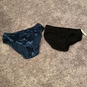 NWT Victoria’s Secret Hipster No-Show Panties Large